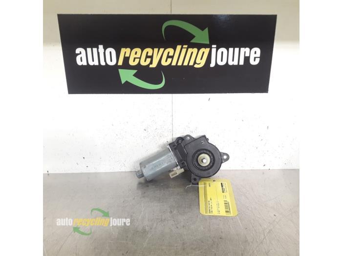 Motor Fensterheber Ford Fusion JU 0130821938 Bild Motor Fensterheber Ford Fusion JU 0130821938