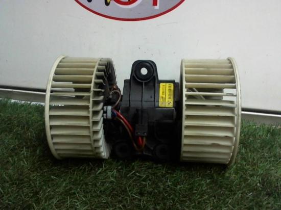 Heizl?fter 64118385558 BMW X5 (E53) SUV 3.0d 24_V (M57-D30) Bild Heizl?fter 64118385558 BMW X5 (E53) SUV 3.0d 24_V (M57-D30)