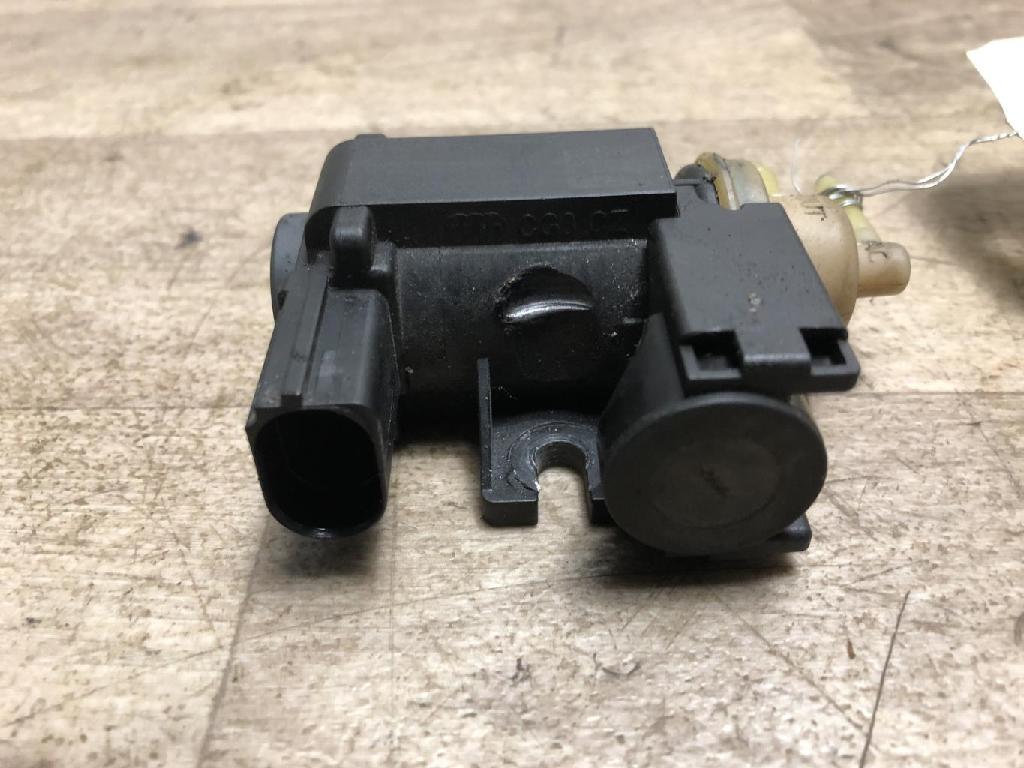 Verschiedenes KLEP LUCHTVERING 8K0906627 Audi A5 Sportback (8TA) Liftback 2.0 TDI 16V (CAGA)