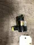 Scheibenwaschpumpe Vorne Toyota Land Cruiser (J7) FRP top Geländewagen 2.4 LX TD (2LT)