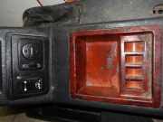 Mittelkonsole Hyundai Galloper II Geländewagen 2.5 TCI (D4BH)