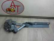 Motorhaubescharnier 3AA823301 Volkswagen Passat (3C2) Limousine 2.0 FSI 16V (BLR) BLR