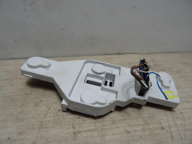 Kennzeichenbeleuchtung LINKS 1Z9945257 Skoda Octavia Kombi (1Z5) Kombi 5-drs 1.6 TDI Greenline (CAYC)