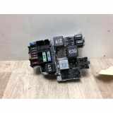 Sicherungskasten Volkswagen Touareg (7LA/7L6) SUV 3.0 TDI V6 24V (BKS) 2006