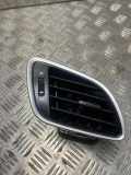 Armaturenbrett Duse Links 73640M68P00HTV Suzuki Baleno (EW/FW) Schrägheck 5-drs 1.0 Booster Jet Turbo 12V (K10C)