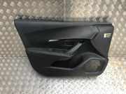 Türverkleidung Links Vorne - 9825782080 Peugeot 2008 (UD/UK/UR/US/UX) Großraumlimousine 1.2 VTi 12V PureTech 130 (EB2ADTS(HNS))