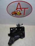 Batteriekasten Toyota Yaris II (P9) Schrägheck 1.0 12V VVT-i (1KR-FE)