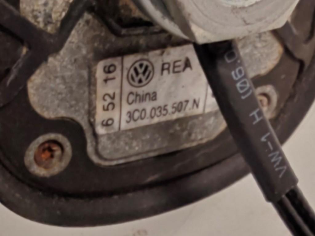 Antenne 3C0035507N Volkswagen Golf V (1K1) Schrägheck 1.6 (BSE) 2009-07 BSE