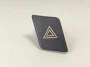 Warnleuchte Schalter 843320D020 Toyota Yaris II (P9) Schr?gheck 1.3 16V VVT-i (2SZFE) 2008-12