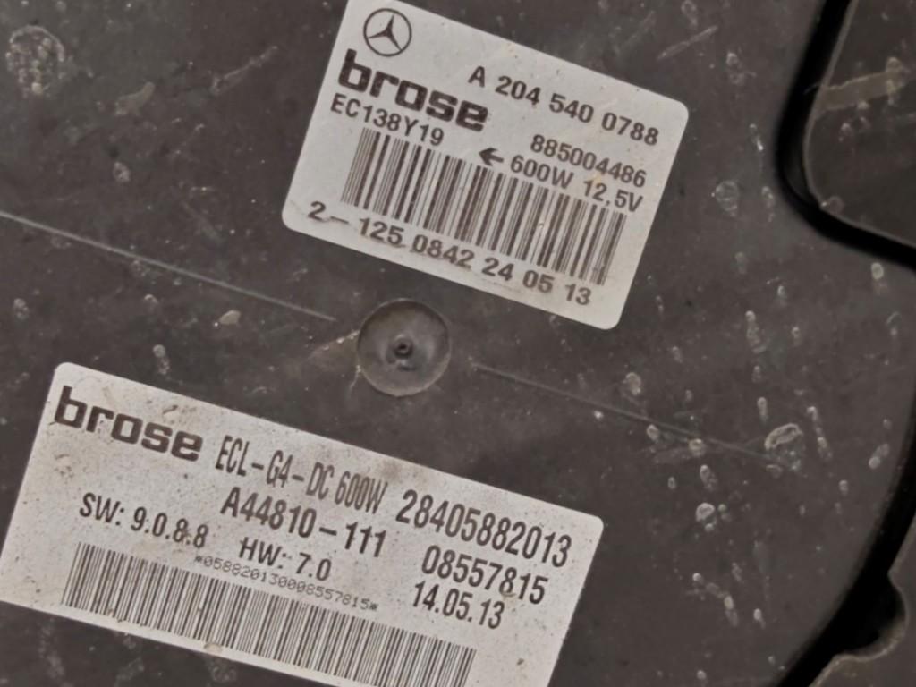 Lüfter A2049066802 Mercedes-Benz C (W204) Limousine 3.0 C-320 CDI V6 24V (OM642.960) 2007-09