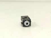 Aux/usb-Anschluss 95835T Peugeot 308 SW (L4/L9/LC/LJ/LR) Kombi 5-drs 1.6 BlueHDi 120 (DV6FC(BHZ)) 2014-12