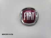 Emblem Fiat 500X 334