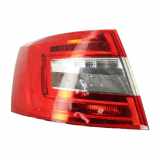 Rücklicht Links 5E5945111B Skoda Octavia (5EAA) Liftback 1.6 TDI GreenTec 16V (CLHA) 2019-09