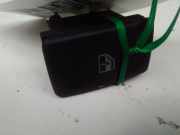 Schalter Für Elekt. Fensterheber VOOR/FRONT Volkswagen Polo III Classic (6KV2) Limousine 1.4i 60 (AEX) 1996-04 AEX