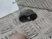 Schalter F?r Elekt. Fensterheber VOOR/FRONT 8200602227 Dacia Sandero I (BS) Schr?gheck 1.5 dCi 88 (K9K-892) 2012-02