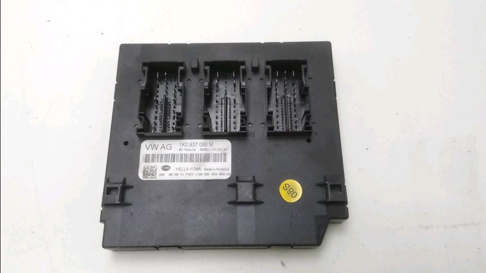Sicherungskasten interieur 1K0937125D Volkswagen Golf VI (5K1) Schrägheck 1.6 TDI 16V (CAYC) 2012-02 CAYC