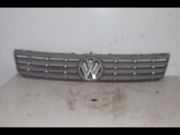 Grill 3B0853653FB41 Volkswagen Passat (3B2) Limousine 1.9 TDi 115 (AJM) 1999-12 AJM