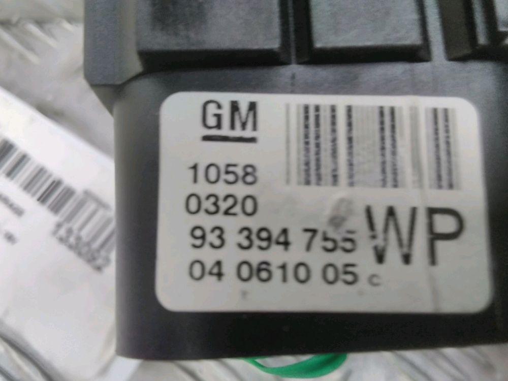 Lichtschalter 9185414 Opel Meriva Großraumlimousine 1.7 CDTI 16V (Z17DTH) 2008-06