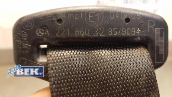 Sicherheitsgurt rechts vorne Mercedes-Benz S-Klasse W221 A22186032859C94 Bild Sicherheitsgurt rechts vorne Mercedes-Benz S-Klasse W221 A22186032859C94