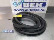 Türgummi links vorne Audi Q5 8R 8R0831721D
