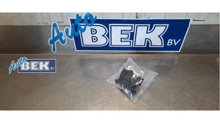 Sonstiges Teil VW Caddy IV Alltrack Kombi SAB, SAJ 1K0907511Q