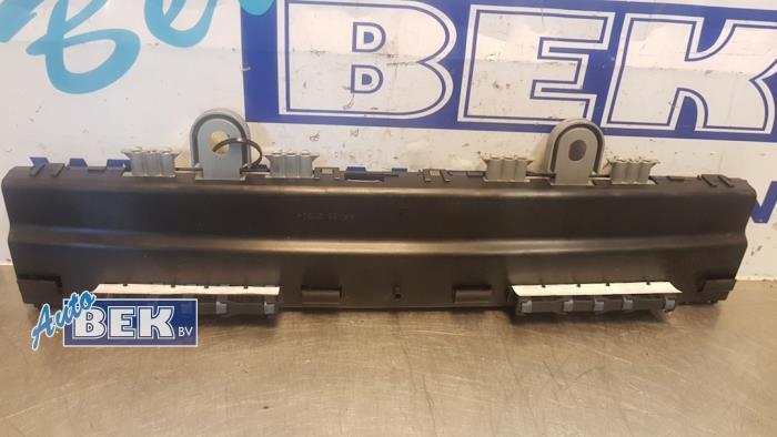 Antennenverstärker Mercedes-Benz S-Klasse W221 A2218208189 Bild Antennenverstärker Mercedes-Benz S-Klasse W221 A2218208189