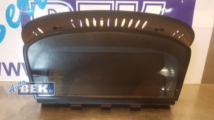 Monitor Navigationssystem BMW 3er Touring E91 65826973672 Bild Monitor Navigationssystem BMW 3er Touring E91 65826973672