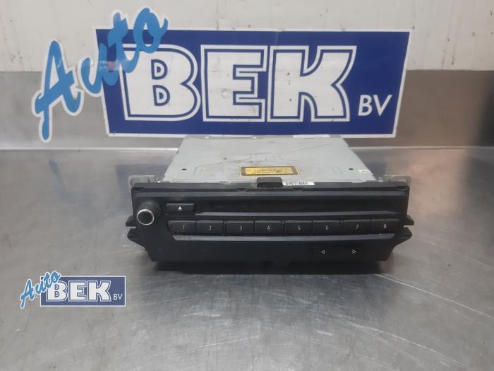 Radio BMW 3er Touring E91 8820328 Bild Radio BMW 3er Touring E91 8820328