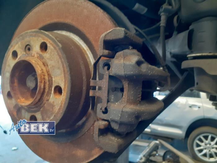 Bremszange rechts hinten BMW 3er Touring F31 Bild Bremszange rechts hinten BMW 3er Touring F31