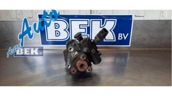 Servopumpe BMW 1er E87 32416768155 Bild Servopumpe BMW 1er E87 32416768155