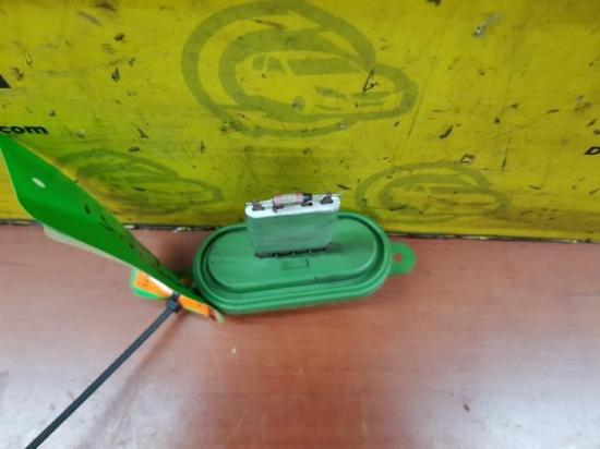 Widerstand Heizung VW Transporter T6 Fahrgestell Bild Widerstand Heizung VW Transporter T6 Fahrgestell