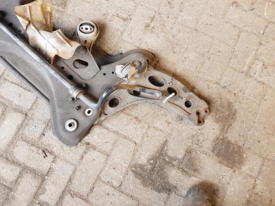 Vorderachsträger Renault Trafic II Kasten FL Bild Vorderachsträger Renault Trafic II Kasten FL