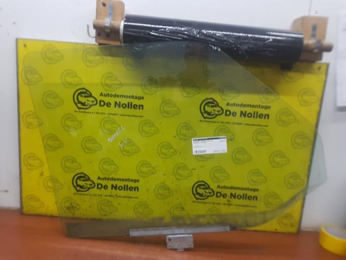 Türscheibe links vorne VW Transporter T4 Bus Bild Türscheibe links vorne VW Transporter T4 Bus