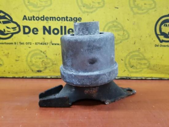 Motorbock VW Transporter T6 Fahrgestell 7E0199256J Bild Motorbock VW Transporter T6 Fahrgestell 7E0199256J