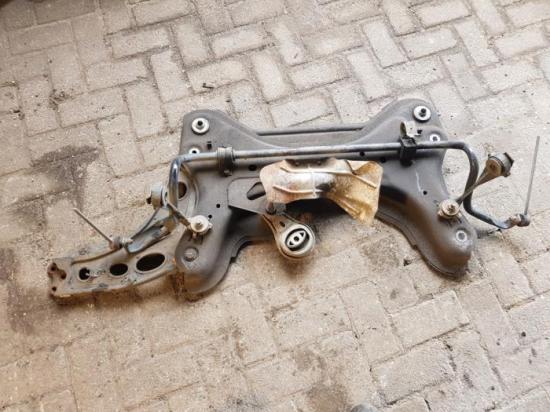 Vorderachsträger Renault Trafic II Kasten FL Bild Vorderachsträger Renault Trafic II Kasten FL