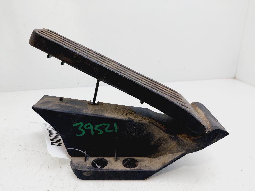 Gaspedal A2043000004 Mercedes-Benz E (W212) Limousine E-250 CDI 16V BlueEfficiency (OM651.924)