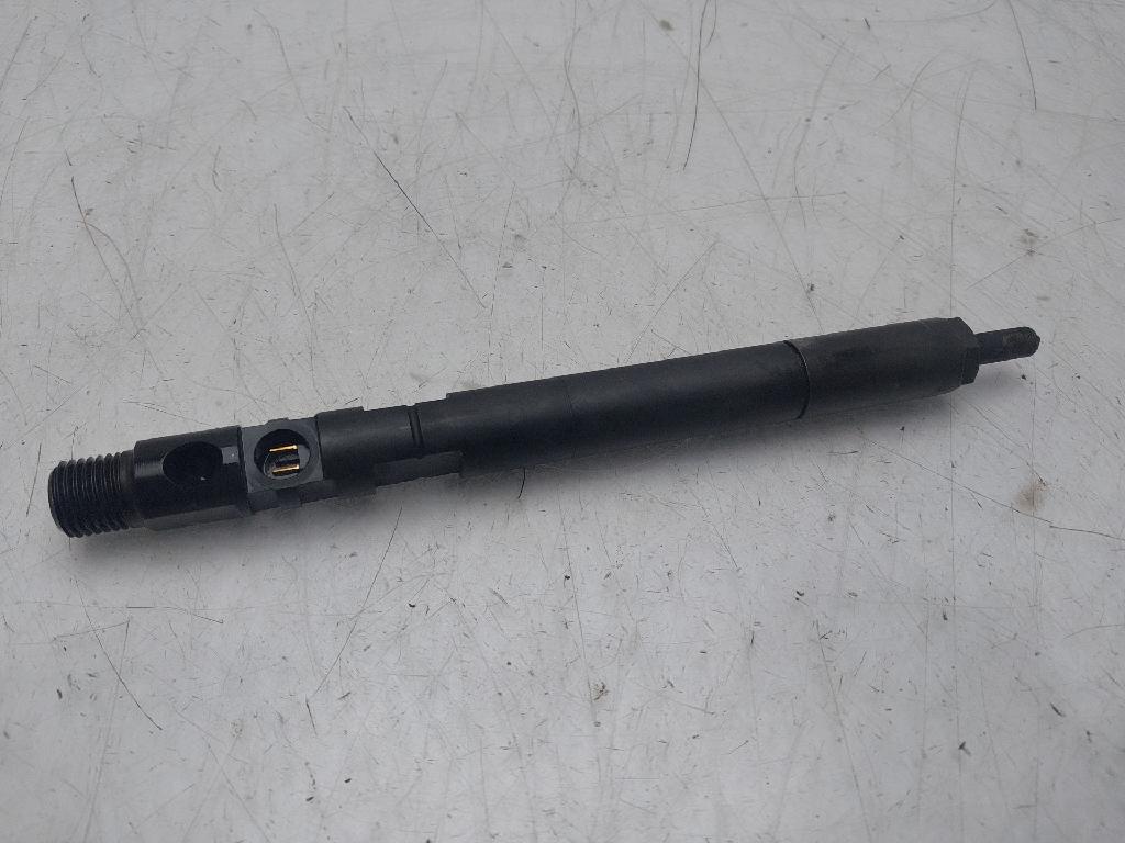 Kraftstoff-Injector A6460700987 Mercedes-Benz C (W204) Limousine 2.2 C-200 CDI 16V Eco (OM646.812)