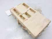 Sicherungskasten 8215035030 SsangYong Tivoli SUV 1.6 e-XDi 16V 2WD (D16DTF)