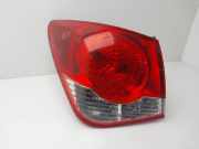 Rücklicht Links 95393941 Daewoo / Chevrolet Cruze Limousine 1.6 16V VVT (F16D4)