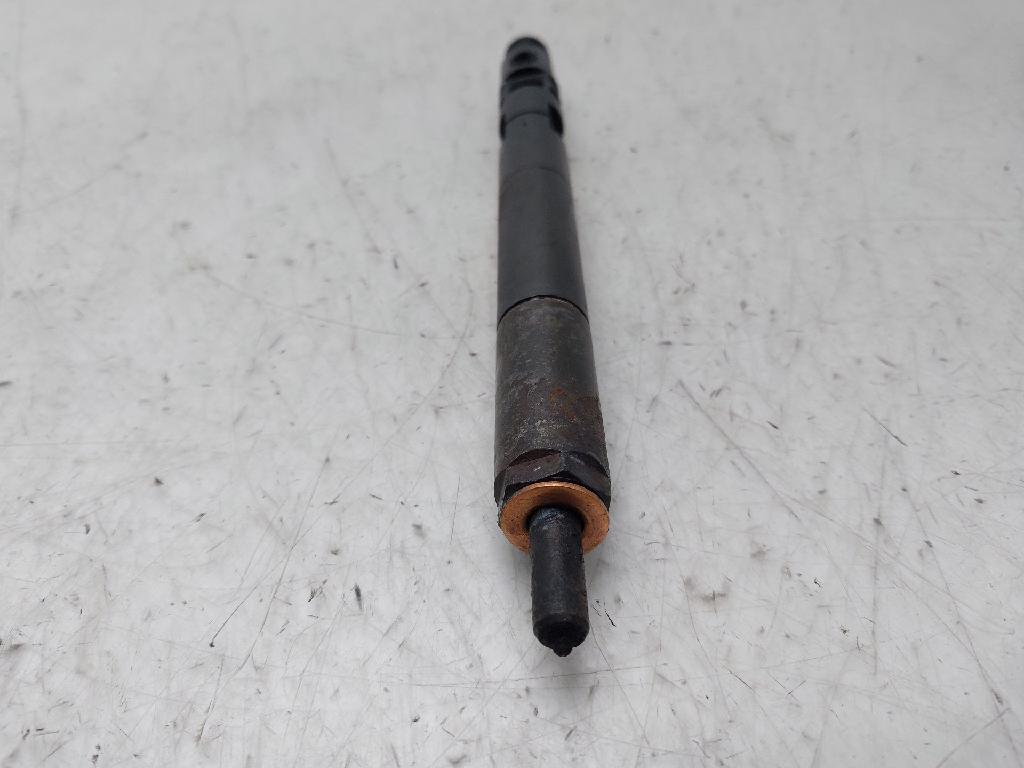 Kraftstoff-Injector A6460700987 Mercedes-Benz E (W211) Limousine 2.2 E-220 CDI 16V (OM646.821)