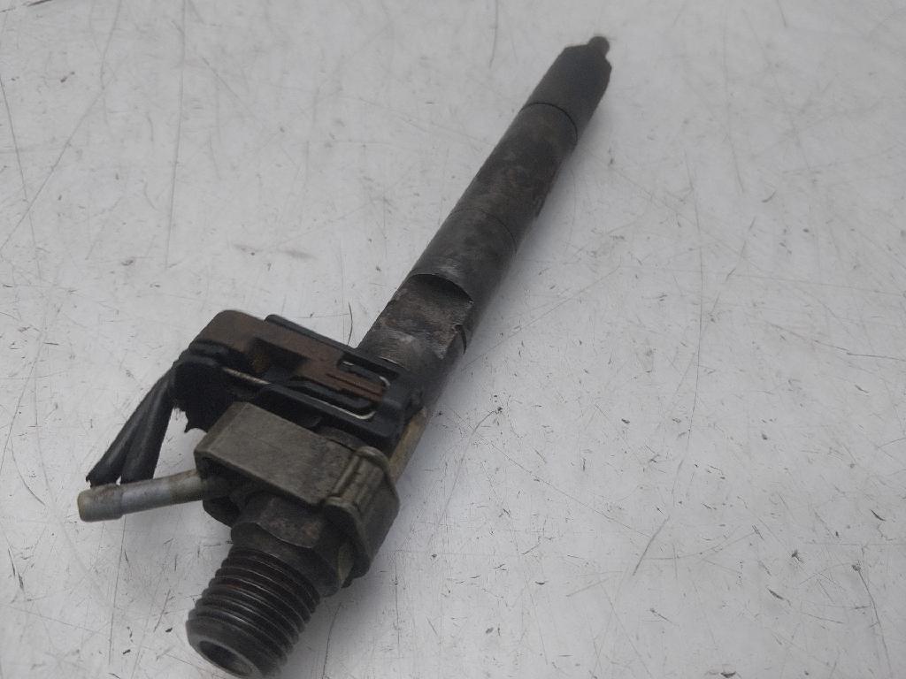 Kraftstoff-Injector A6460700987 Mercedes-Benz E (W211) Limousine 2.2 E-220 CDI 16V (OM646.821)