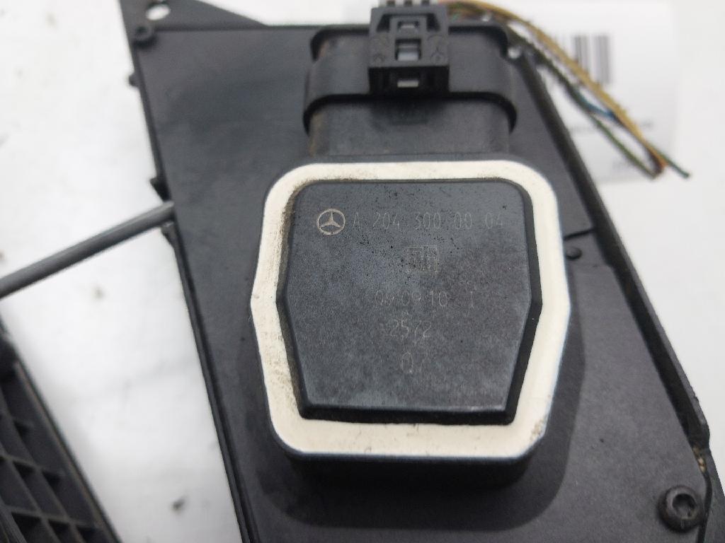 Gaspedal A2043000004 Mercedes-Benz E (W212) Limousine E-220 CDI 16V BlueEfficiency (OM651.924)
