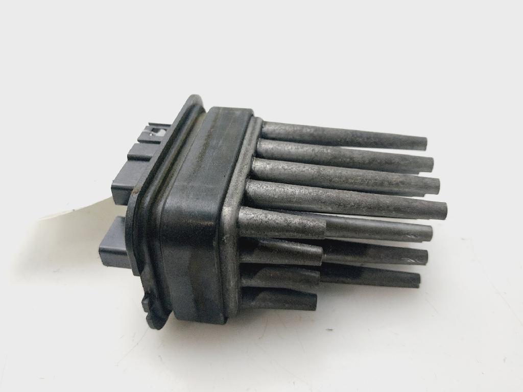 Heizwiderstand 90566802 Opel Zafira (M75) Großraumlimousine 1.9 CDTI (Z19DT)