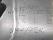 Türverkleidung Rechts Vorne 6777702300 Toyota Auris (E18) Schrägheck 5-drs 1.4 D-4D-F 16V (1NDTV)