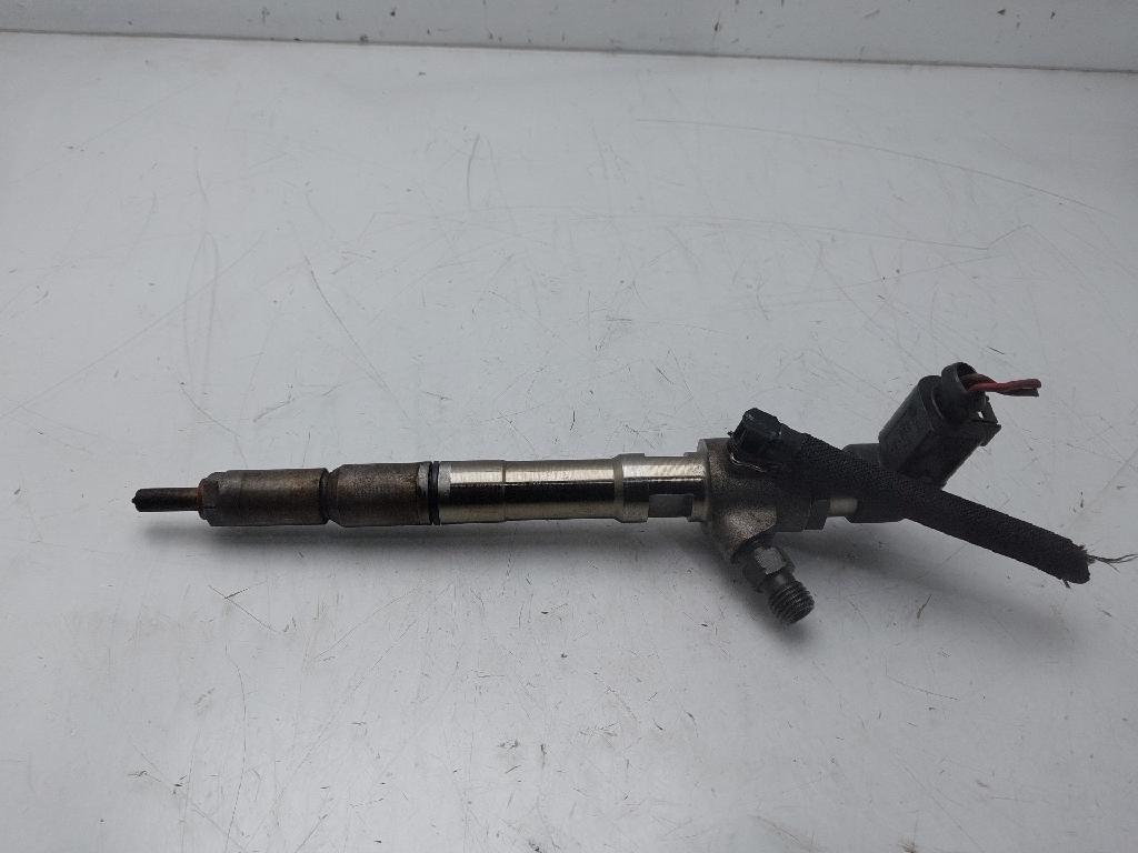 Kraftstoff-Injector 03L130277B Skoda Rapid Liftback 1.6 TDI 16V (CAYC)