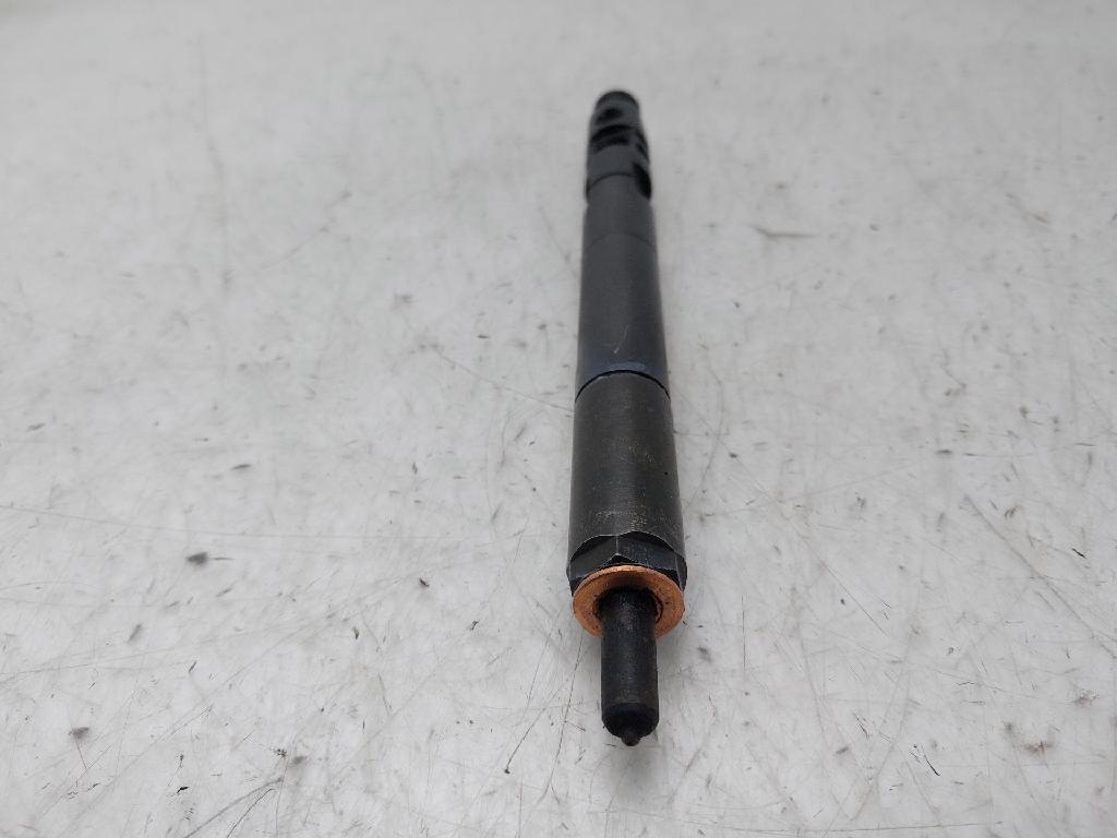 Kraftstoff-Injector A6460700987 Mercedes-Benz E (W211) Limousine 2.2 E-220 CDI 16V (OM646.821)