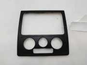 Mittelkonsole 2K0858061 Volkswagen Caddy III (2KA,2KH,2CA,2CH) Van 1.9 TDI (BLS) BLS