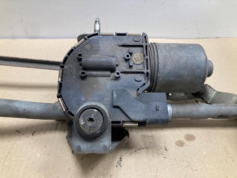 Scheibenwischermotor 2K1955119C Volkswagen Caddy III (2KA,2KH,2CA,2CH) Van 2.0 SDI (BST) 2008-01 BST