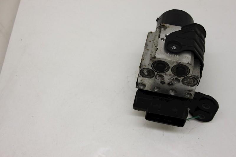 Abs Pumpe 13664004 Saab 9-3 II Sport Limousine (YS3F) Limousine 1.9 TiD 16V (Z19DTH(Euro 5)) 2005-01 Bild Abs Pumpe 13664004 Saab 9-3 II Sport Limousine (YS3F) Limousine 1.9 TiD 16V (Z19DTH(Euro 5)) 2005-01