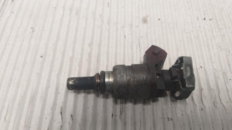 Kraftstoff-Injector A2710780023 Mercedes-Benz E (W211) Limousine 1.8 E-200 K 16V (M271.941) 2005-08